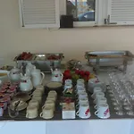 Barba Otel 2*