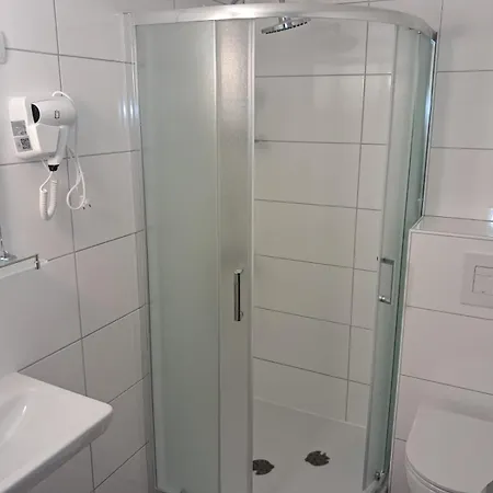 Barba Hotel 2*